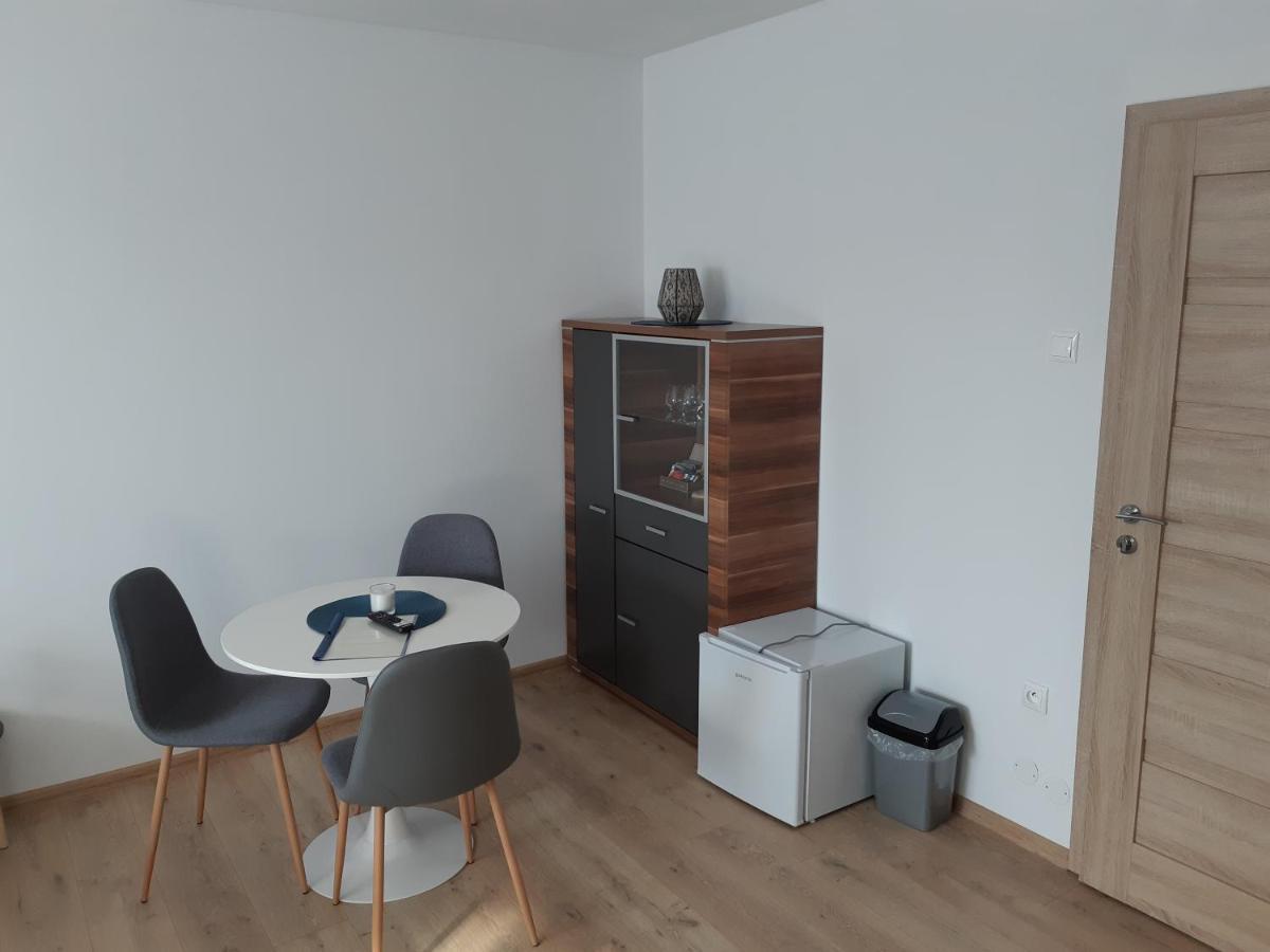 Vilka Cachtice Appartement Buitenkant foto