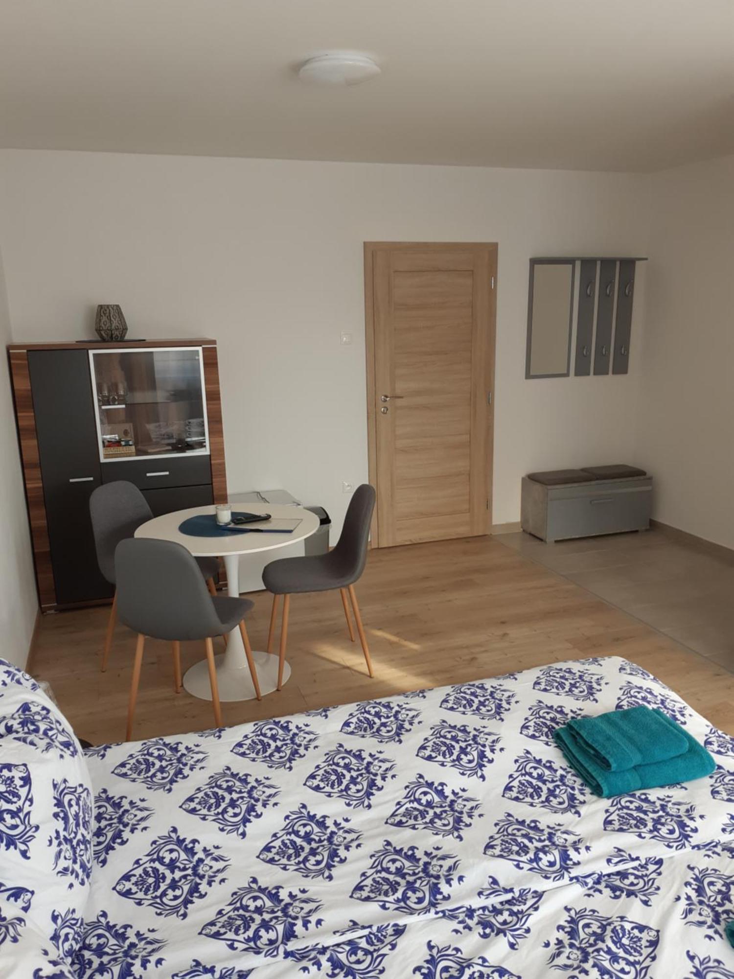 Vilka Cachtice Appartement Buitenkant foto